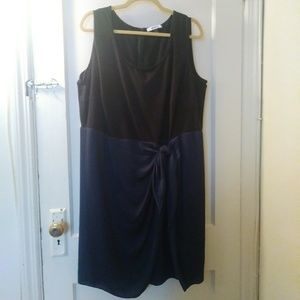 DKNYC Sleeveless Black & Navy Dress w/ Tie Detail